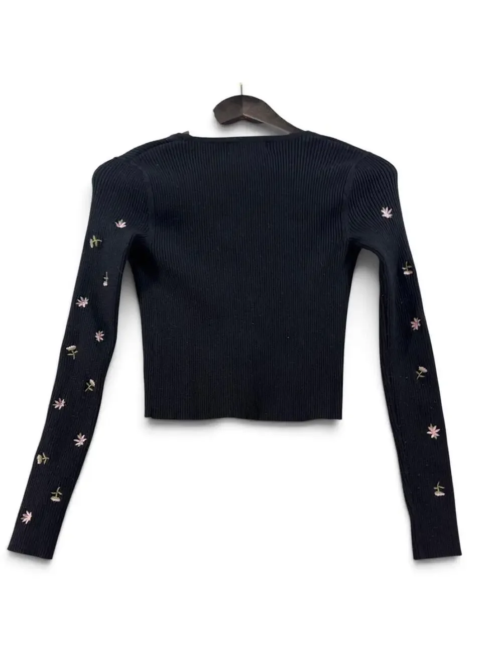 Willow & Wind Black Floral Embroidered Cardigan – Size XS